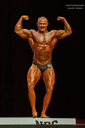 СLASSIC PHYSIQUE НОВИЧКИ